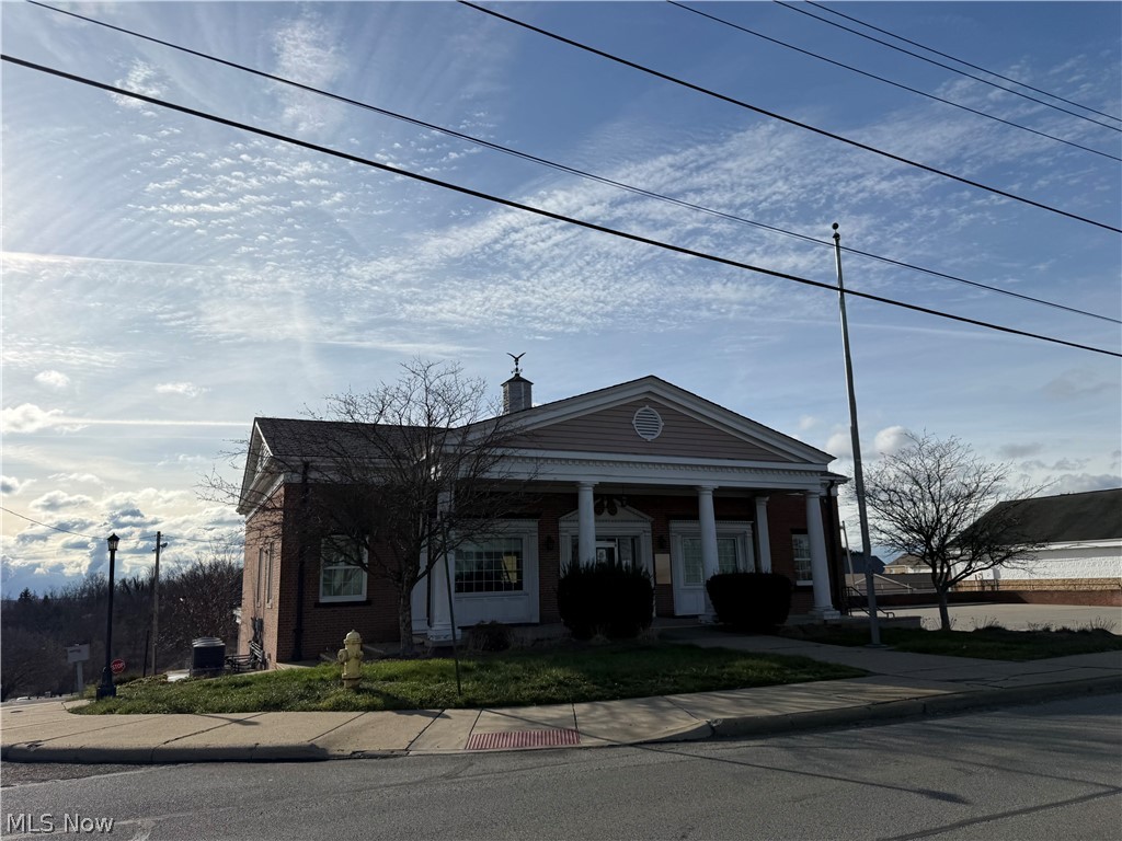 600 Main Street Property Photo 2