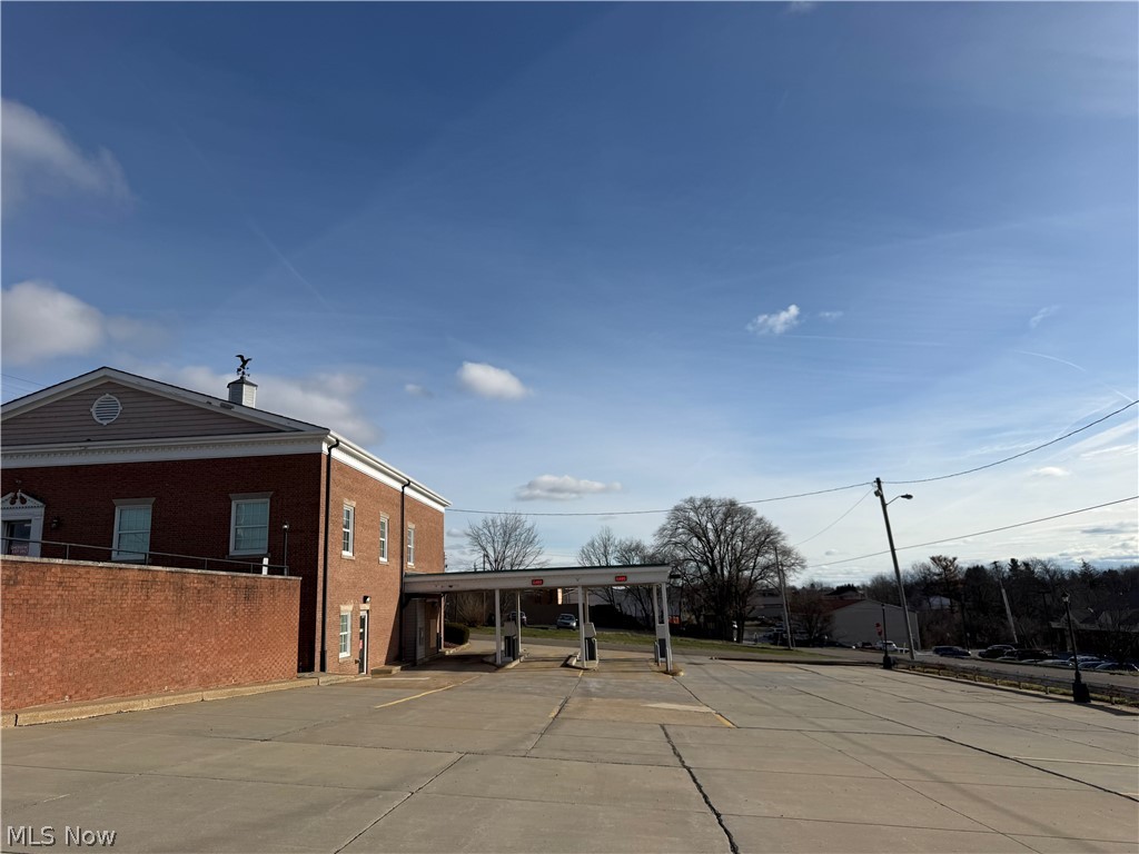 600 Main Street Property Photo 3