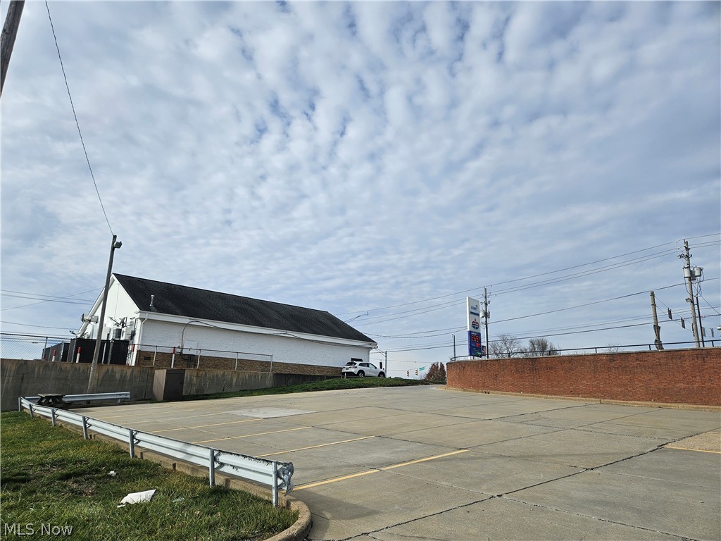 600 Main Street Property Photo 10