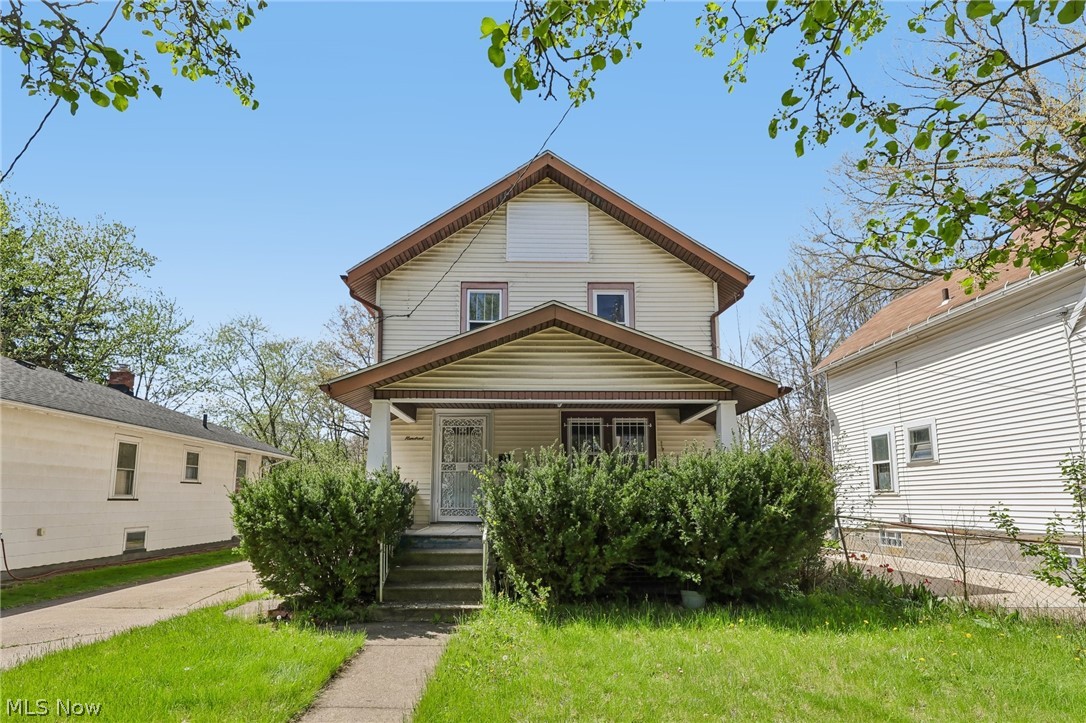 600 Grace Avenue Property Photo 1