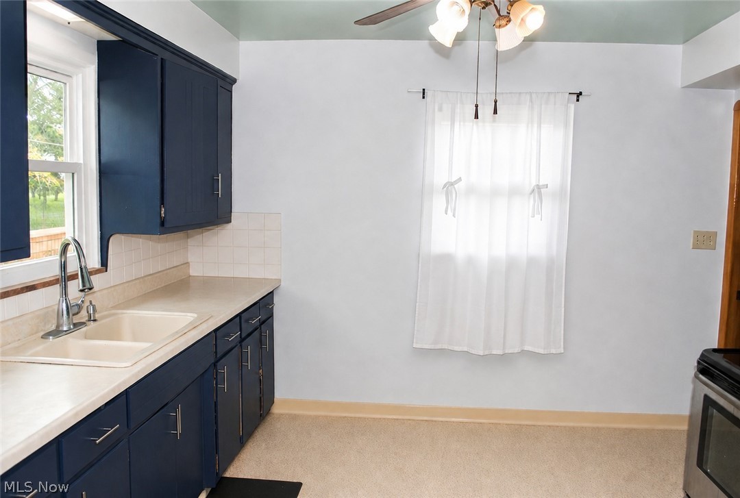 7300 Maplewood Road Property Photo 10