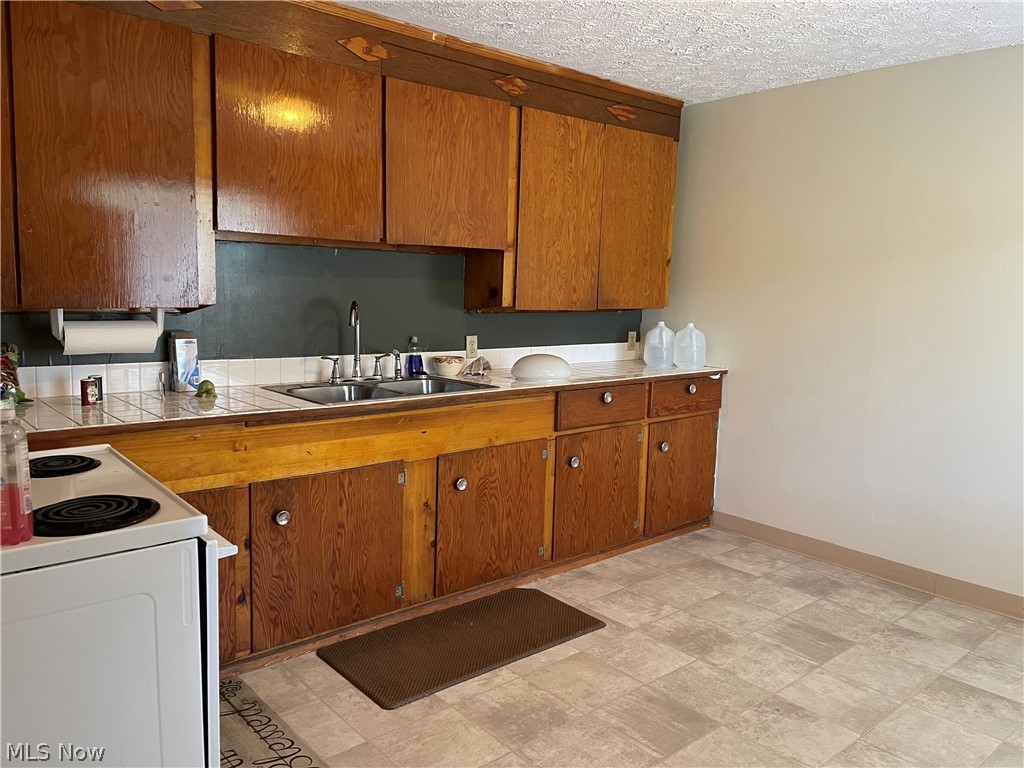10150 E Pike Road Property Photo 33