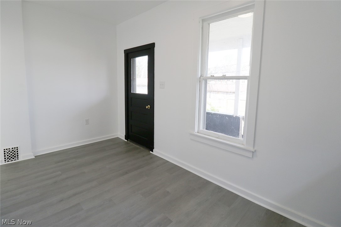 1405 Oregon Avenue Property Photo 8
