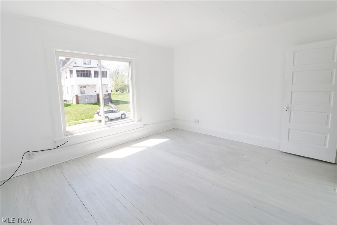 1405 Oregon Avenue Property Photo 11