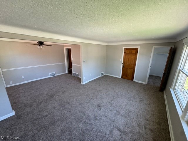 1811 E 291st Street Property Photo 3