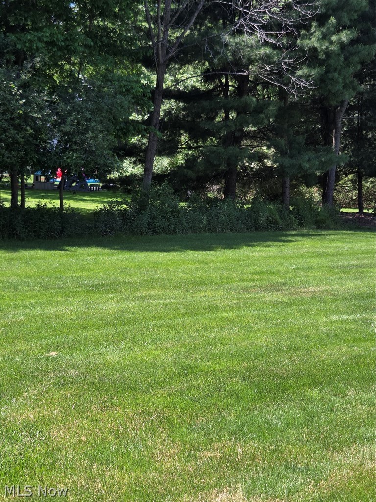 220 Montgomery Drive Property Photo 3