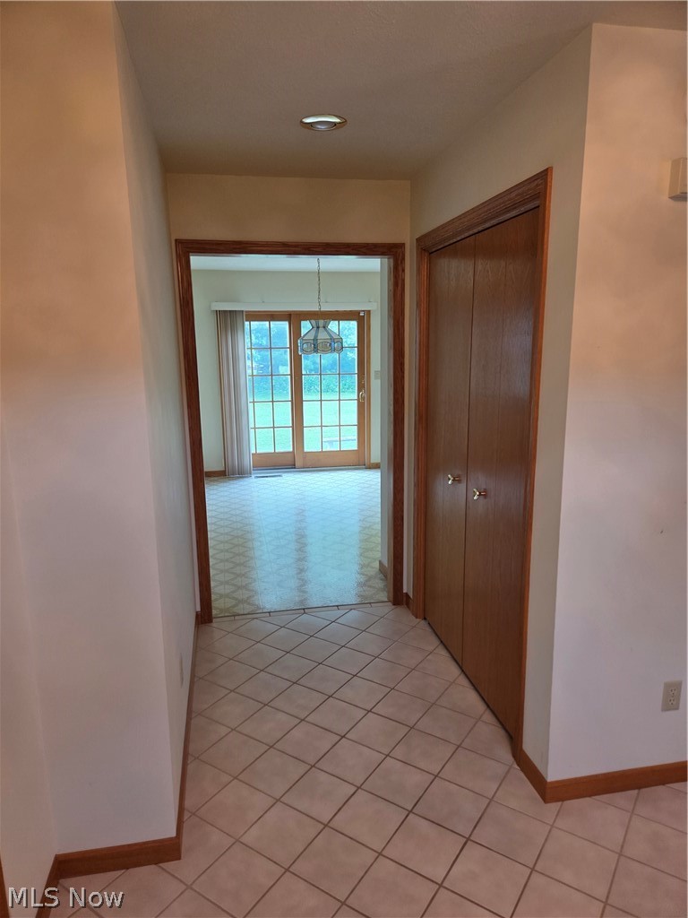 220 Montgomery Drive Property Photo 4