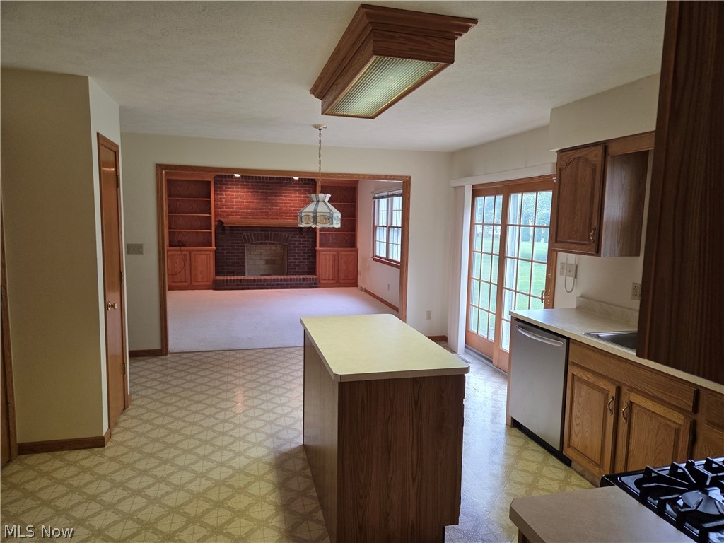 220 Montgomery Drive Property Photo 10