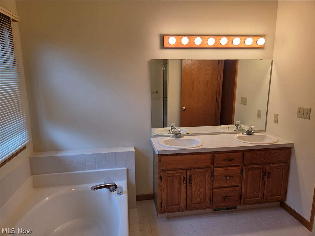 220 Montgomery Drive Property Photo 18