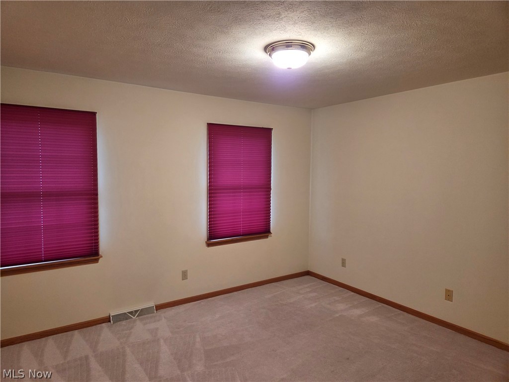 220 Montgomery Drive Property Photo 21