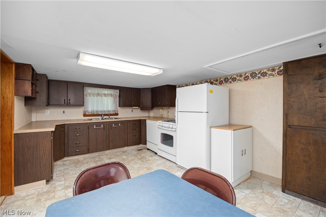 203 Annis Road Property Photo 12