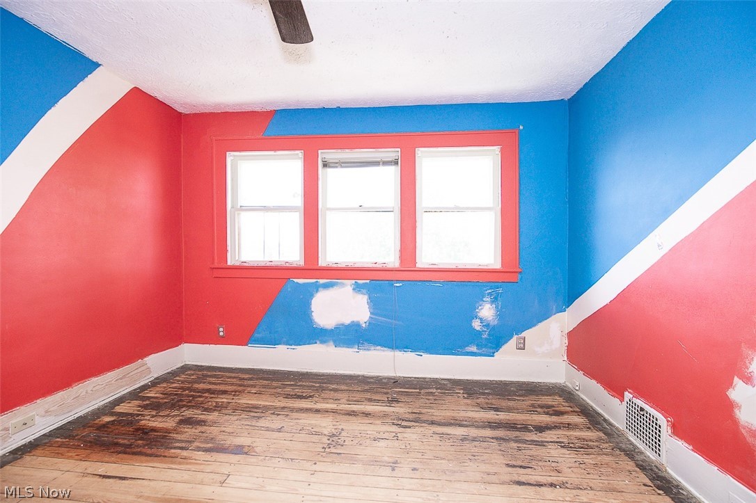 962 Woodward Avenue Property Photo 21