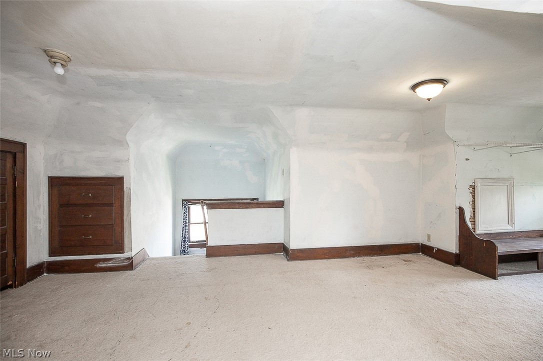 962 Woodward Avenue Property Photo 22