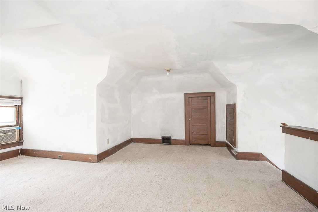 962 Woodward Avenue Property Photo 23