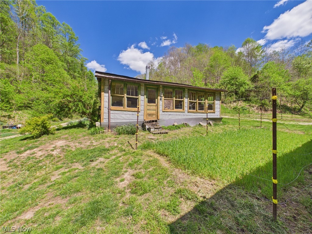 1000 Coon Fork Road Property Photo 8