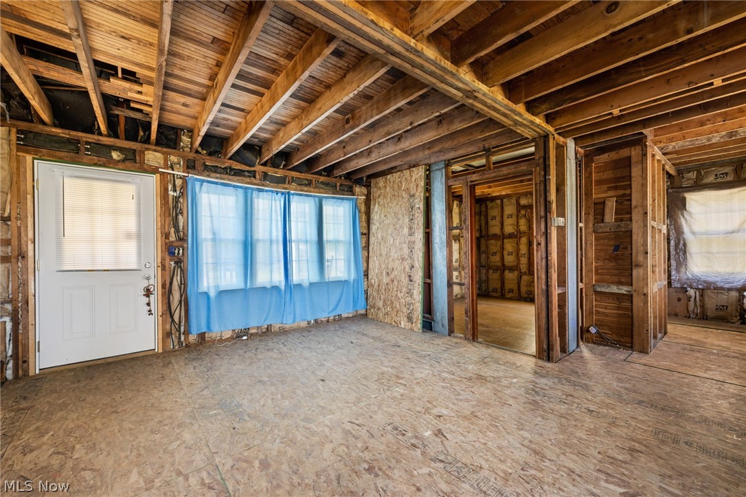 32601 Eddy Road Property Photo 5