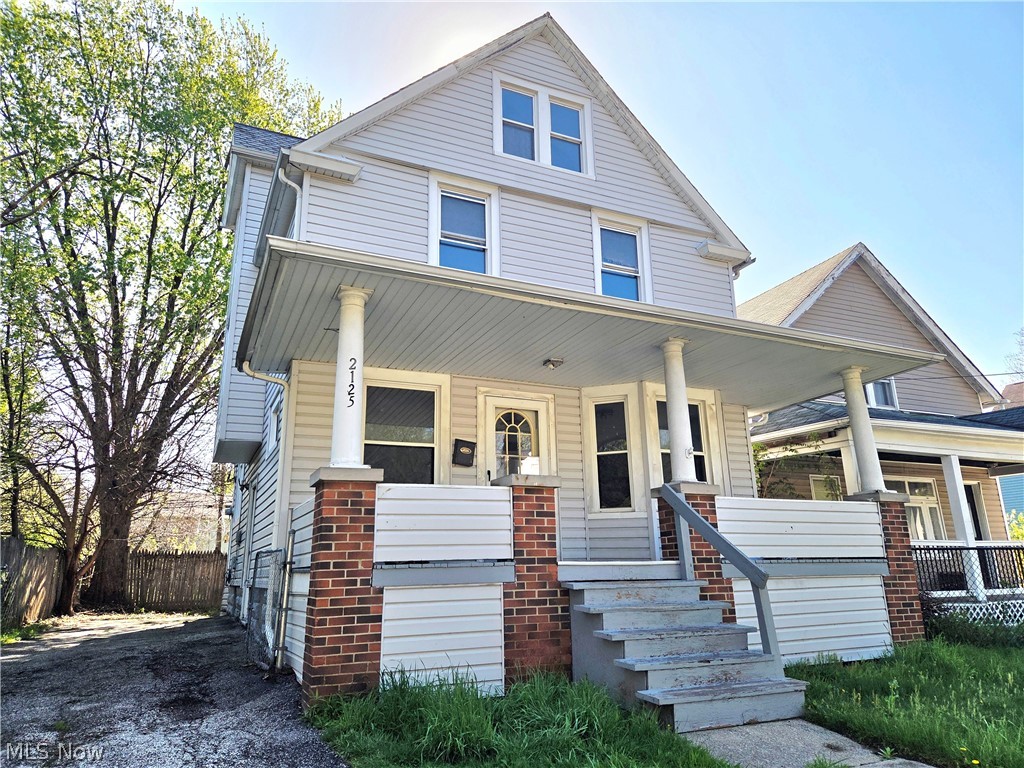 2125 W 81st Street Property Photo 1