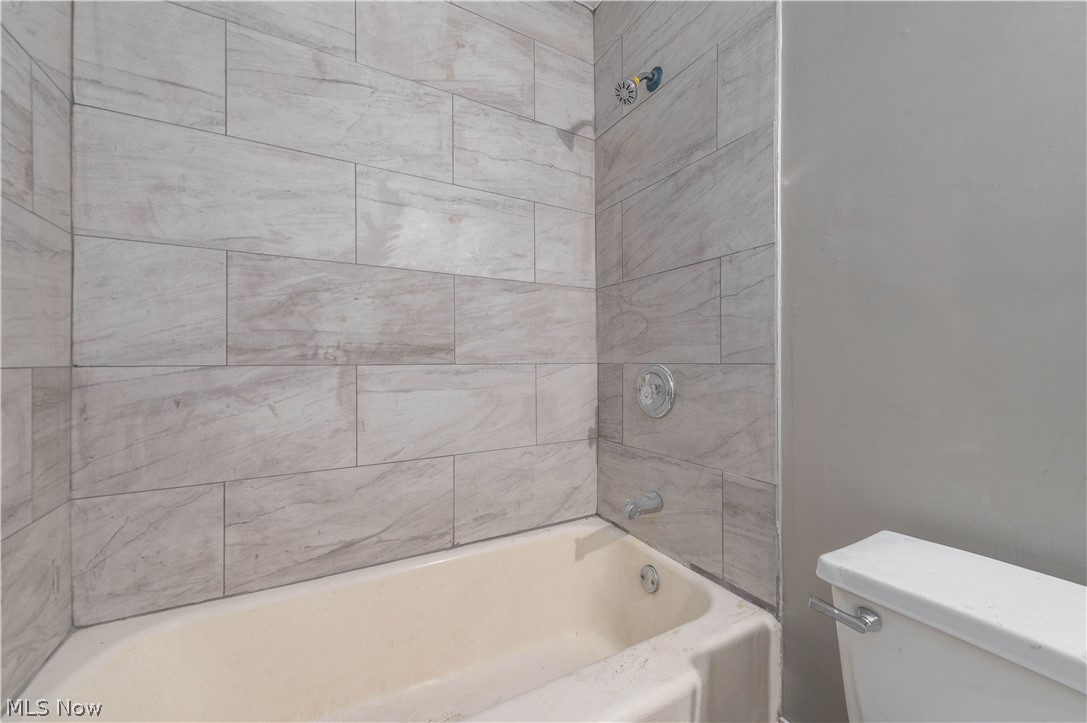 12506 Matherson Avenue Property Photo 33