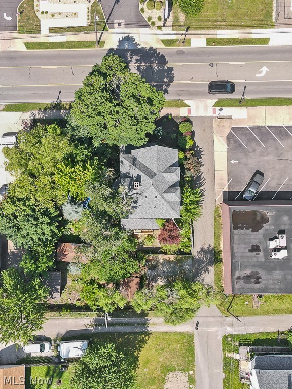 740 S Union Avenue Property Photo 26