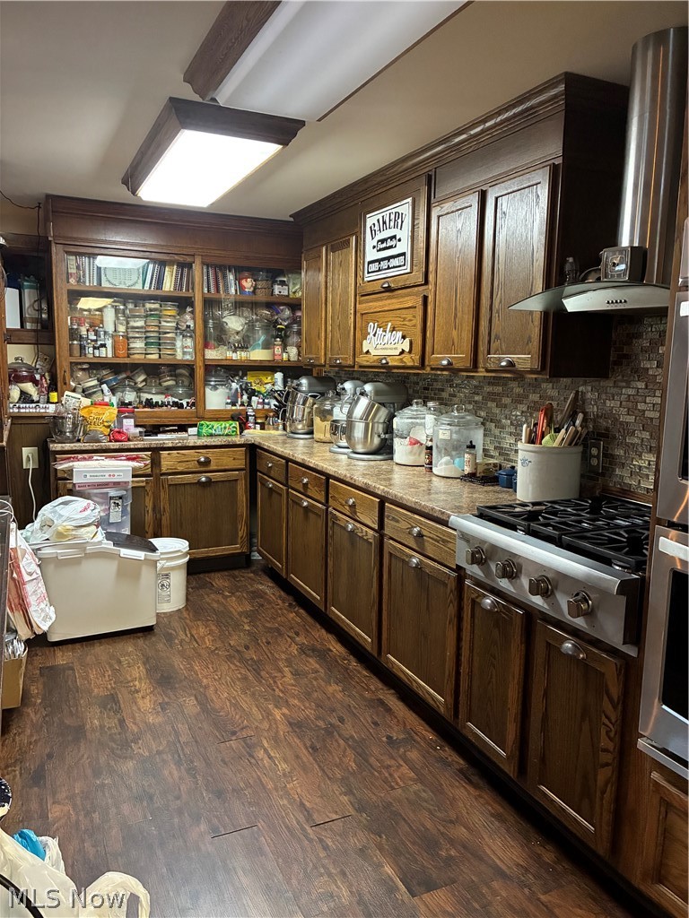 75 E Broad Street Property Photo 8