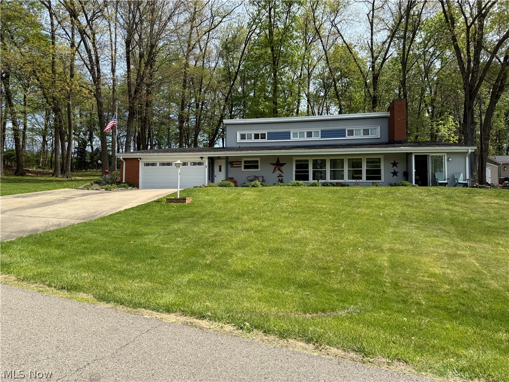 3220 Nob Hill Road Property Photo 1