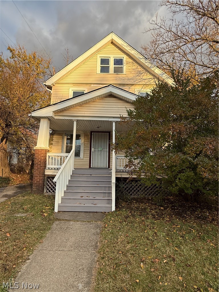 841 E 130 Street Property Photo 1