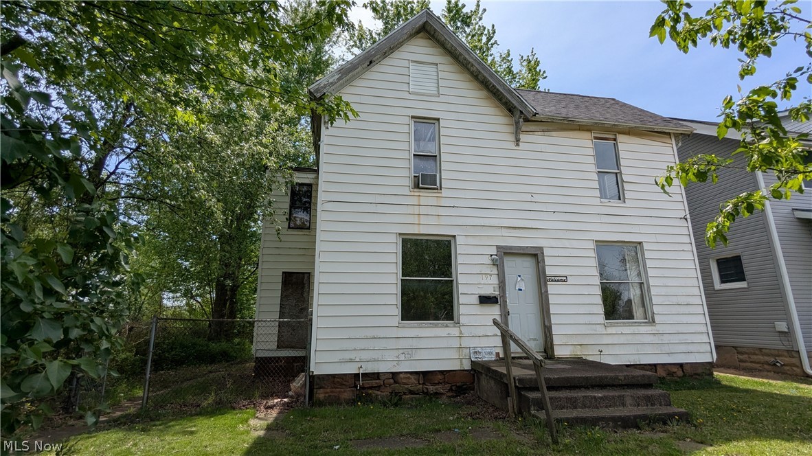 197 Buckingham Avenue Property Photo 2