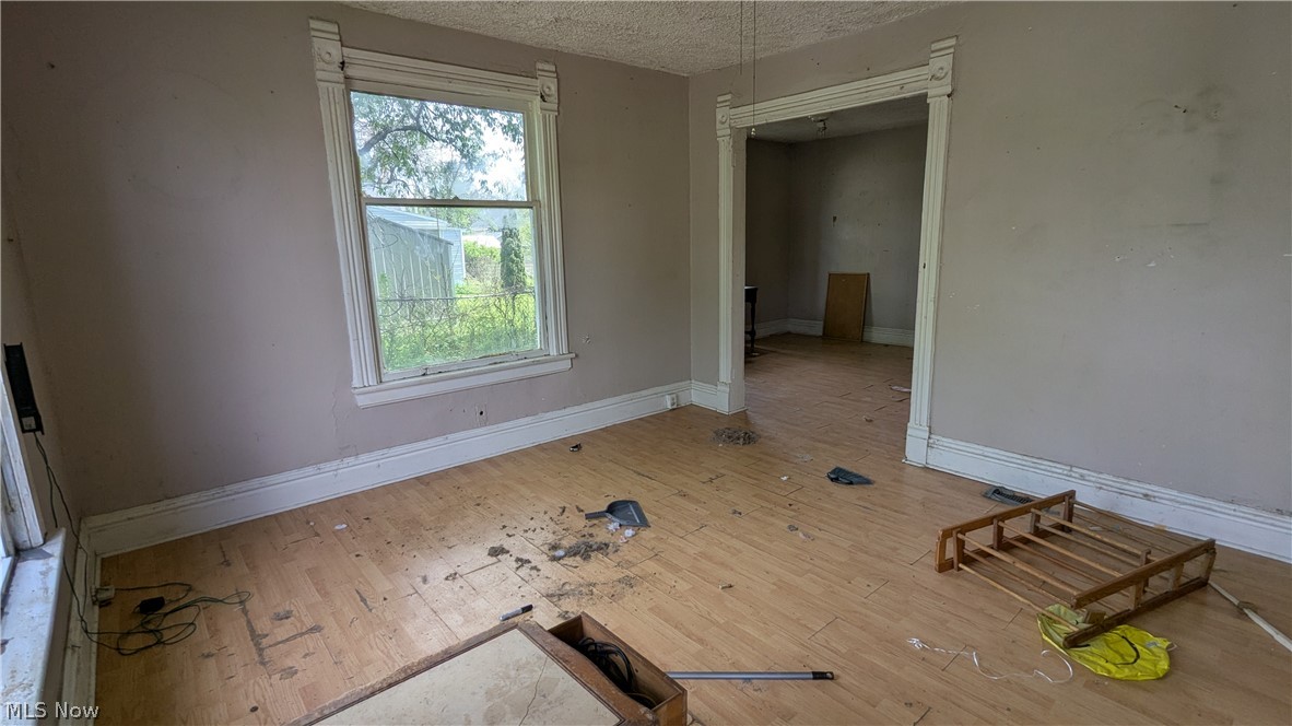 197 Buckingham Avenue Property Photo 4