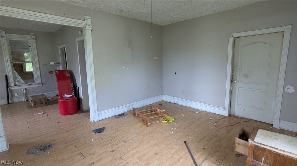 197 Buckingham Avenue Property Photo 6