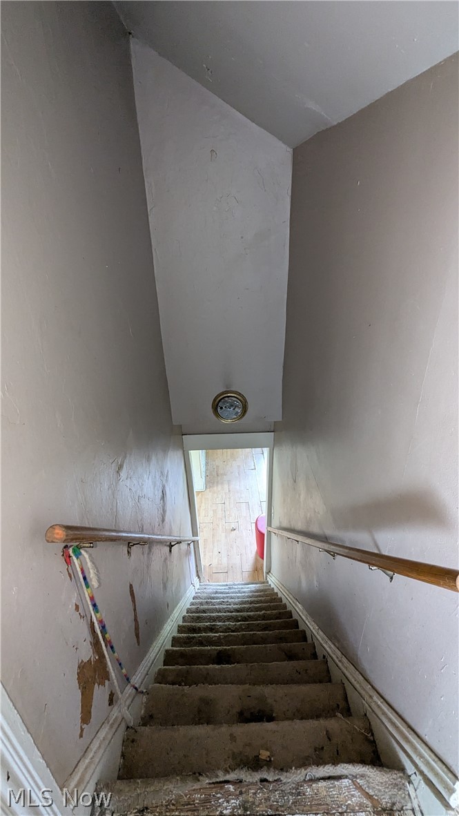 197 Buckingham Avenue Property Photo 34