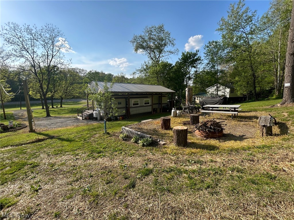 38478 Red Road Property Photo 6
