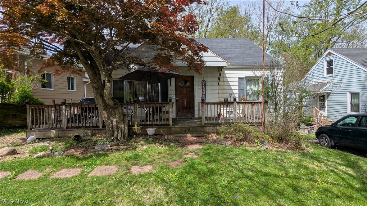 380 Emerald Avenue Property Photo 1
