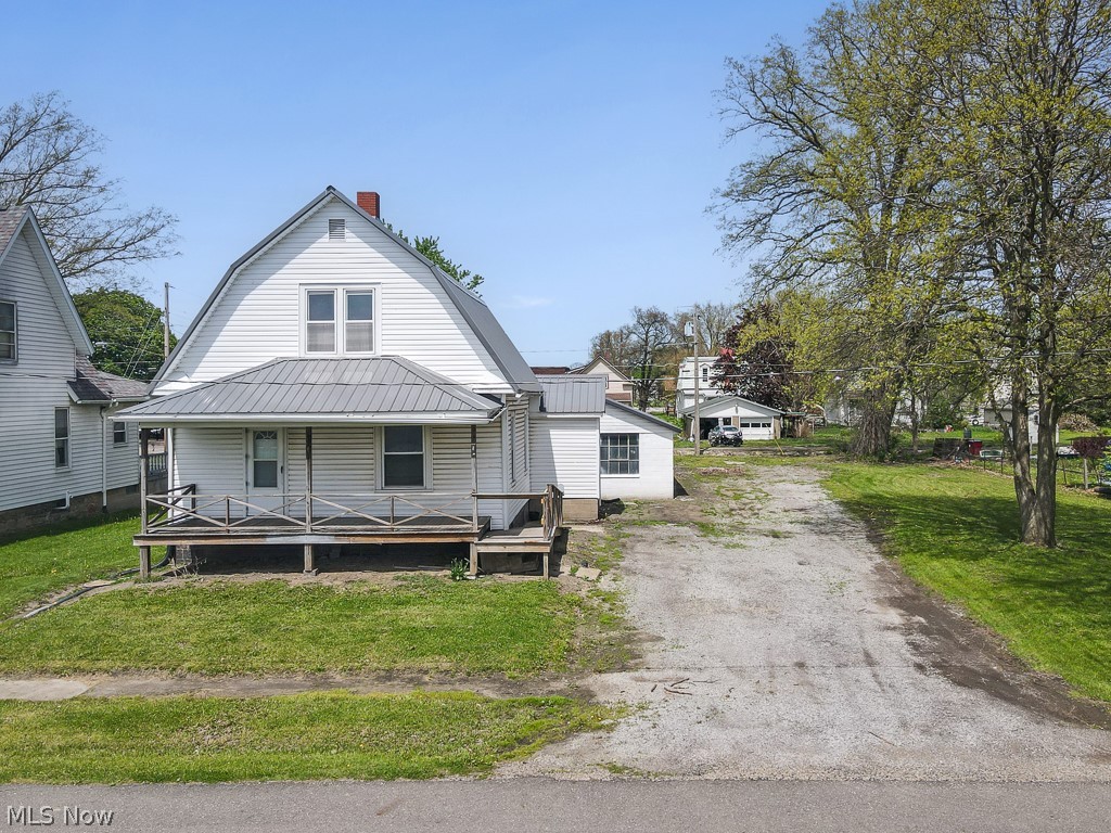 215 E Pennsylvania Avenue Property Photo 1