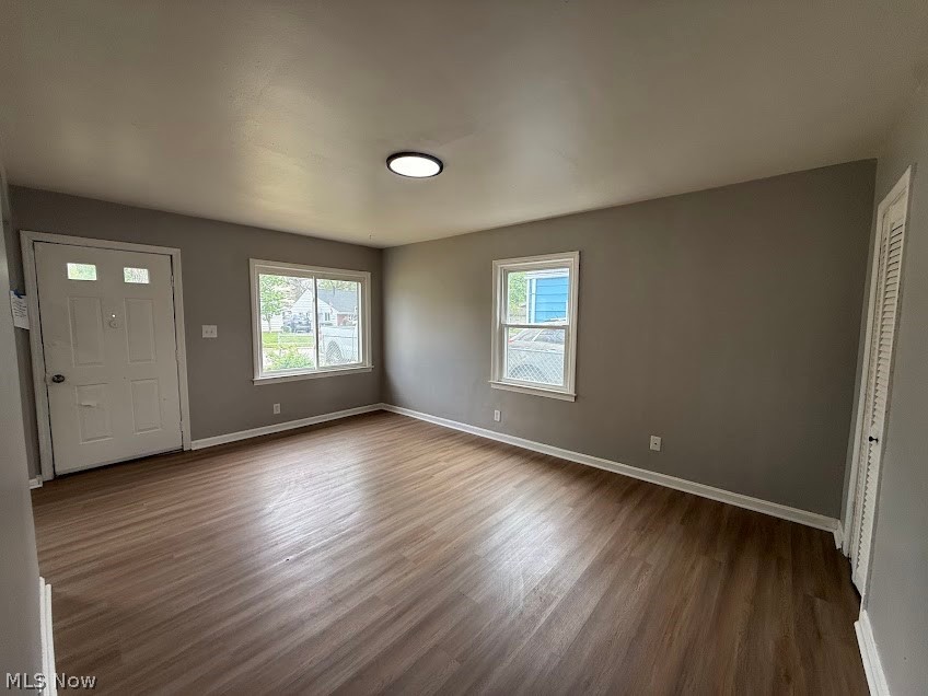 1054 Merton Avenue Property Photo 10