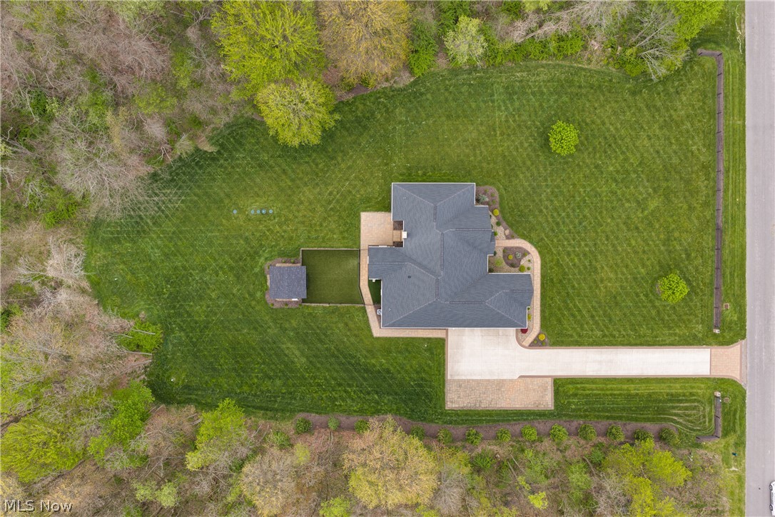 8622 Hunters Ridge Run Property Photo 13
