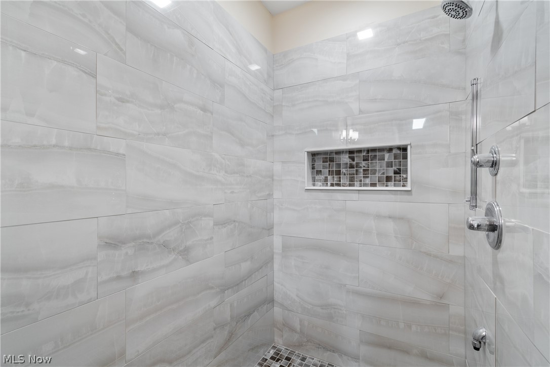 8622 Hunters Ridge Run Property Photo 33