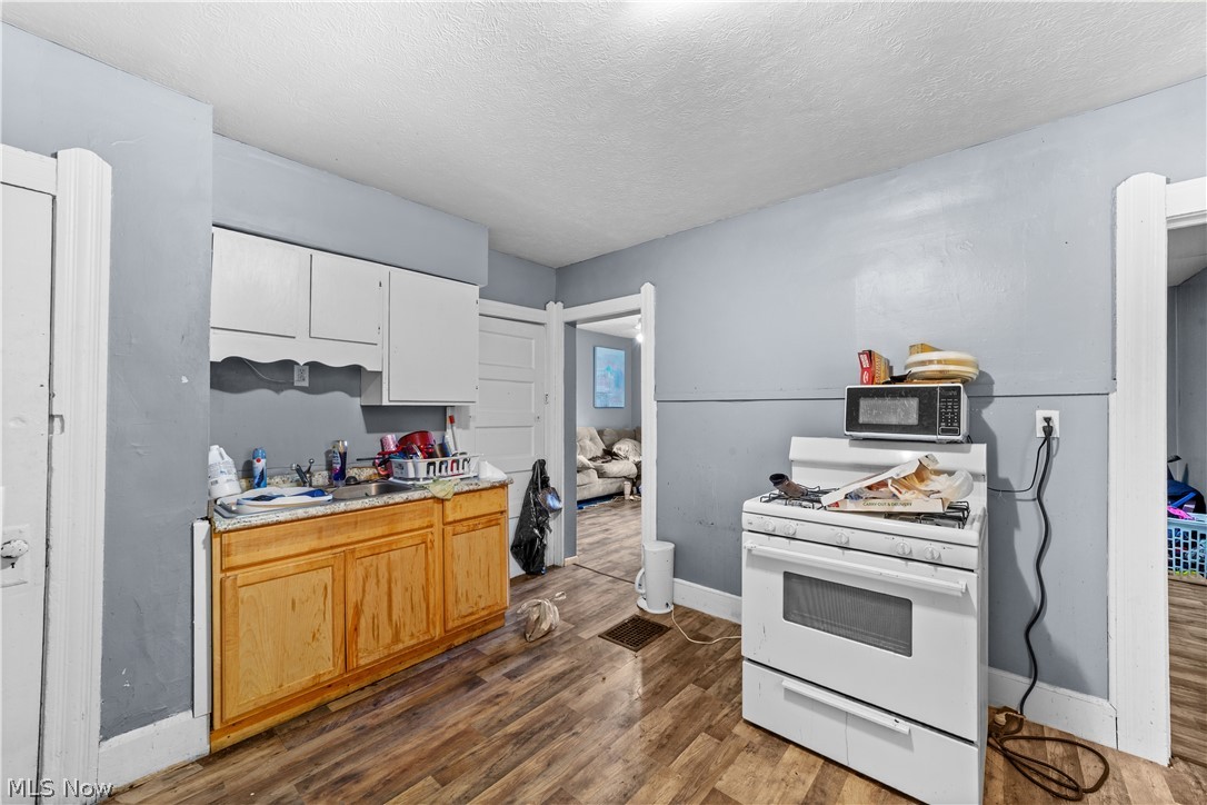 122 Elbe Street Property Photo 10