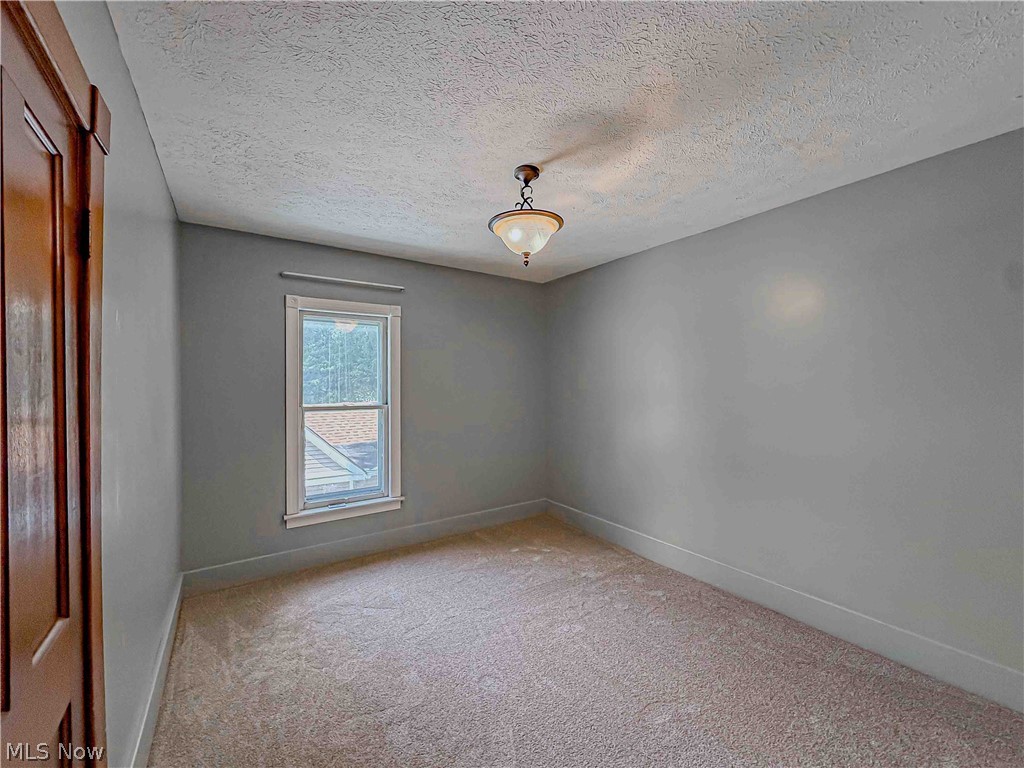 389 High Street Property Photo 23