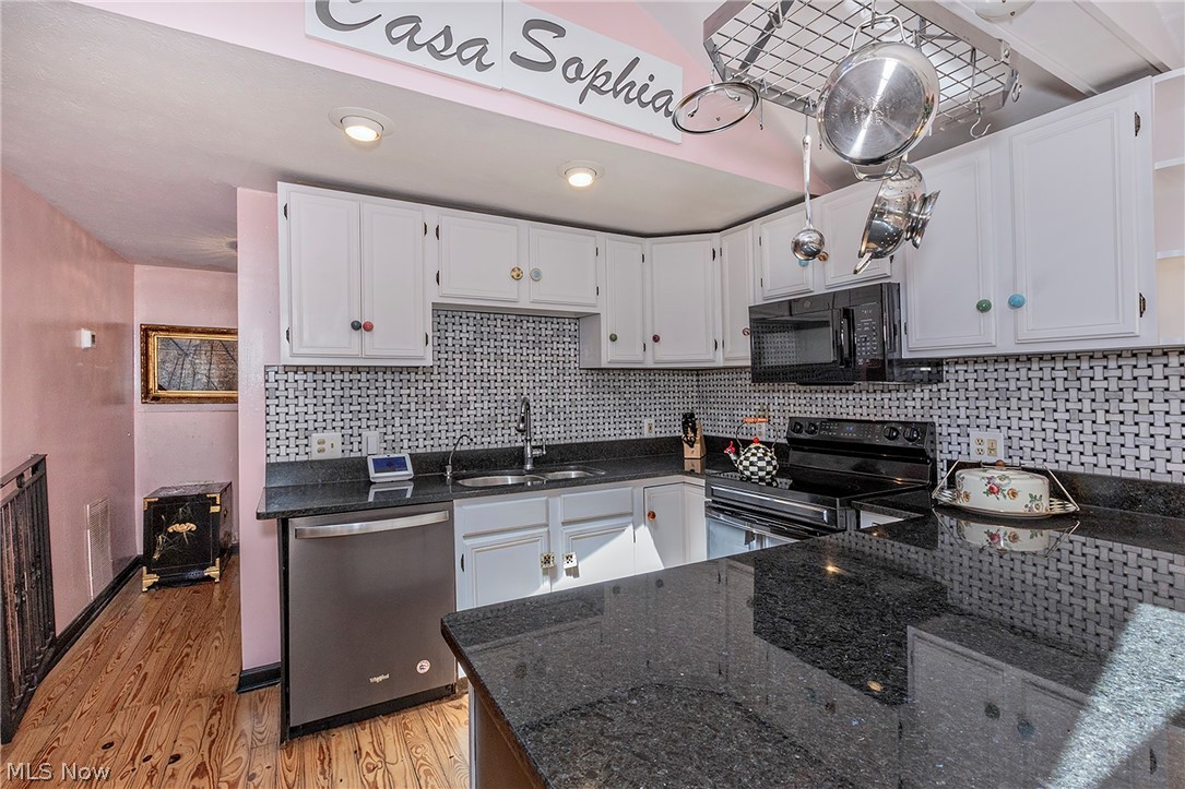 15879 Hemlock Road Property Photo 11