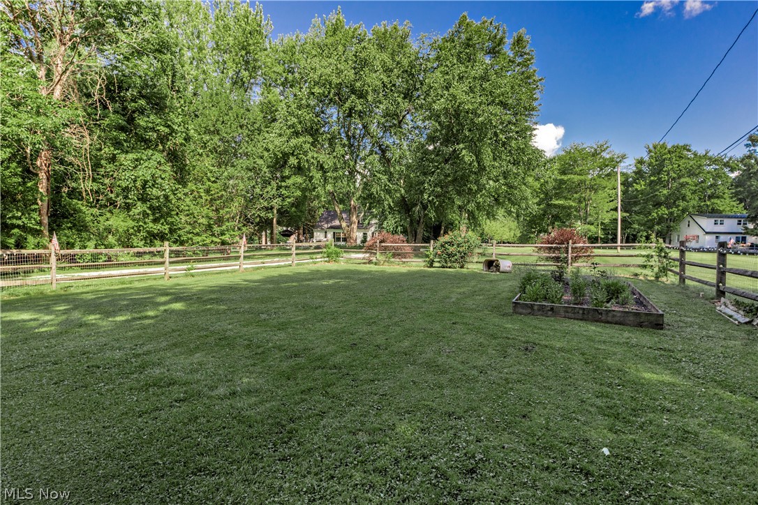 15879 Hemlock Road Property Photo 35