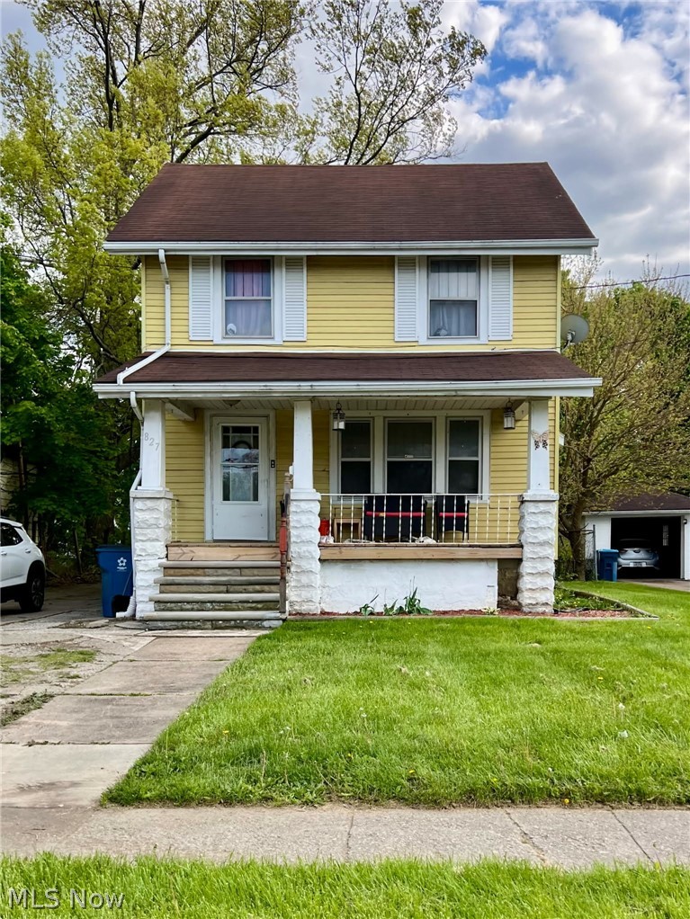 827 W 21st Street Property Photo 1