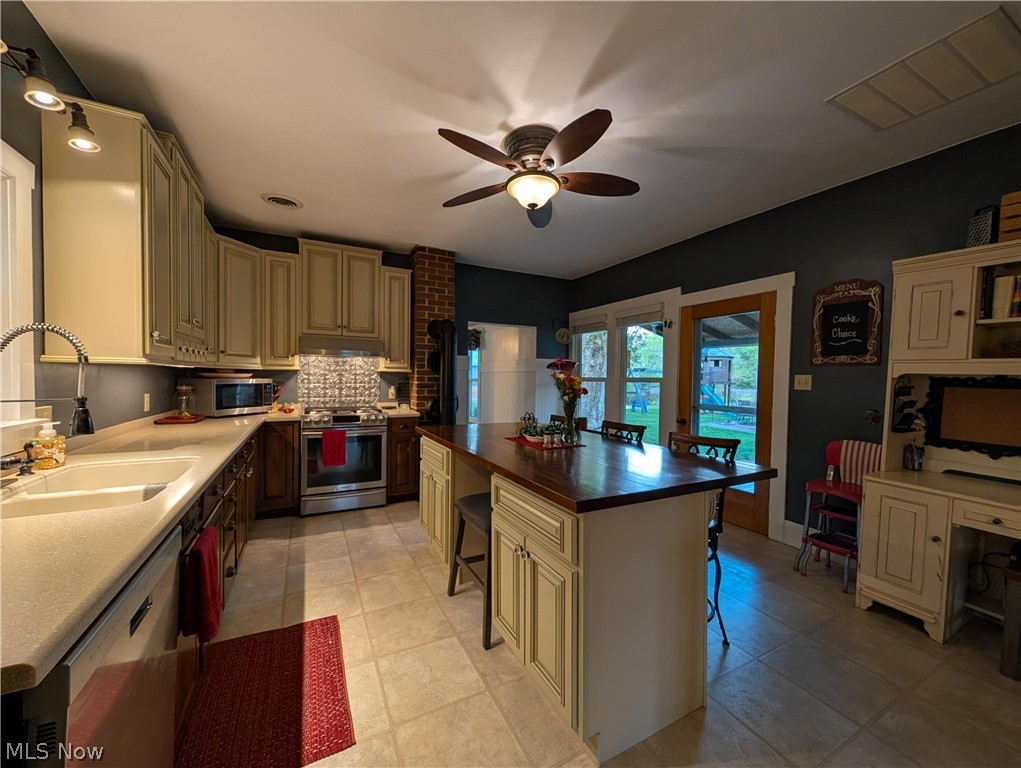 412 High Street Property Photo 14