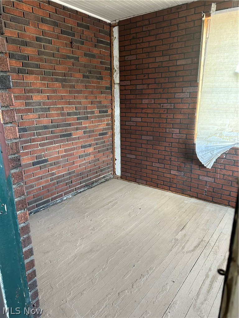 15415 Kinsman Road Property Photo 12