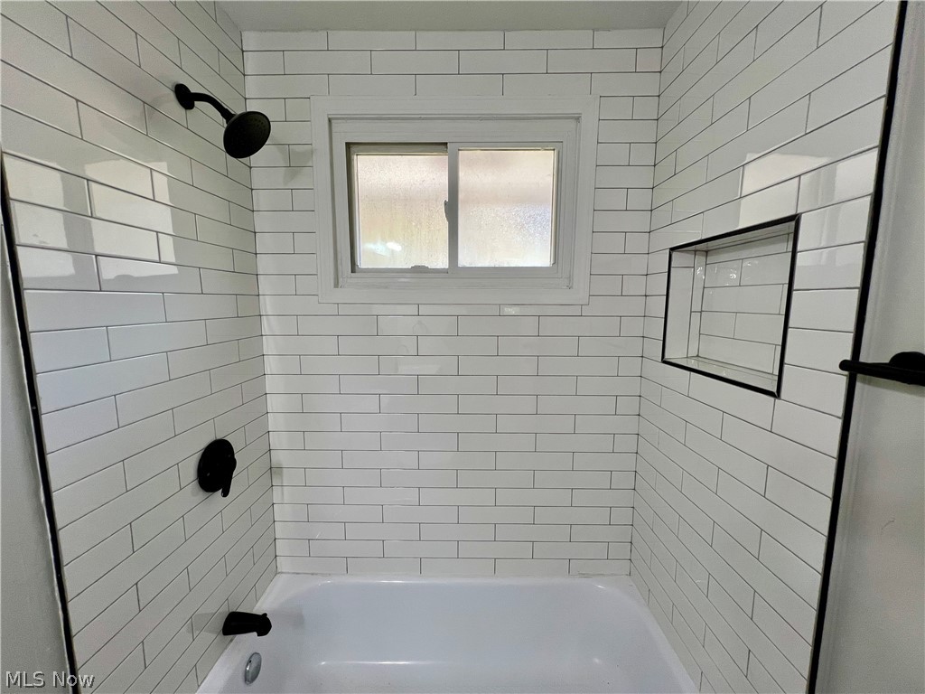 14417 Maple Avenue Property Photo 12