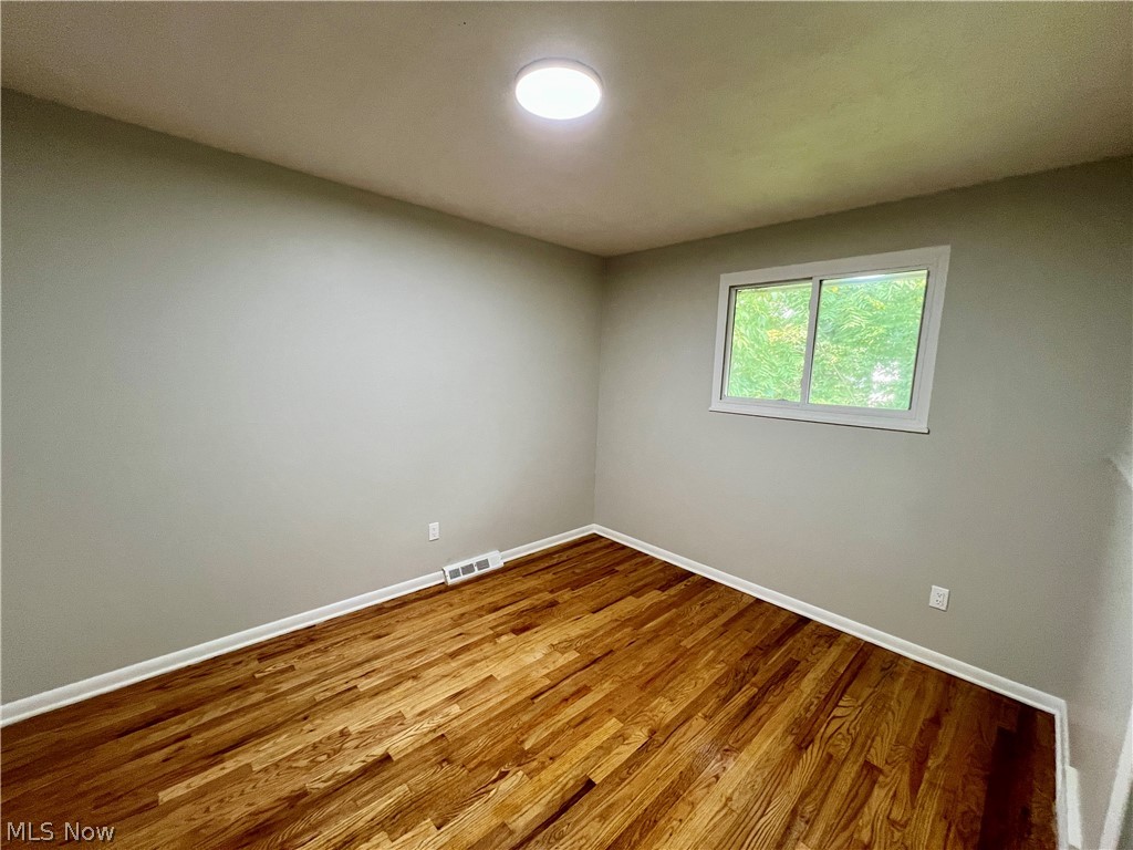 14417 Maple Avenue Property Photo 15