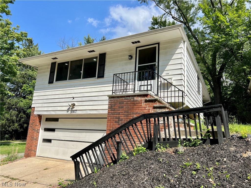 14417 Maple Avenue Property Photo 21
