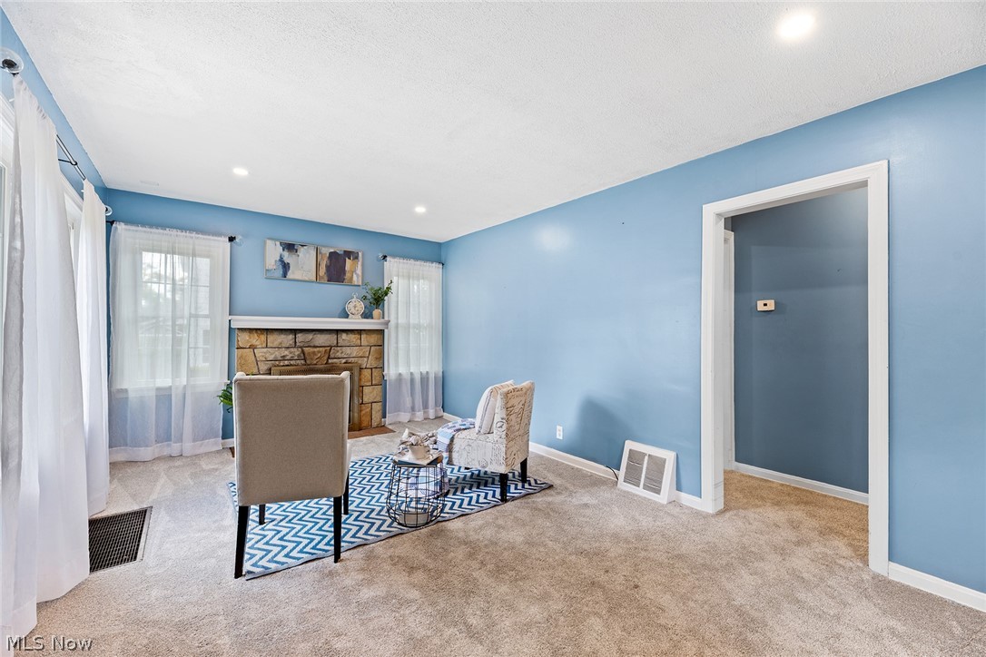 2603 Graham Avenue Property Photo 3