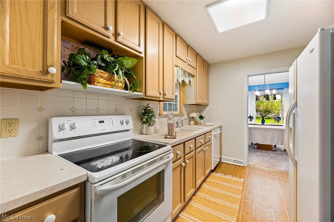 2603 Graham Avenue Property Photo 11