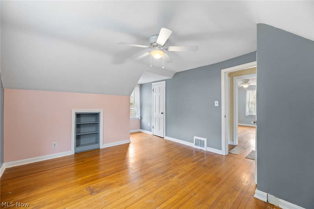 2603 Graham Avenue Property Photo 24