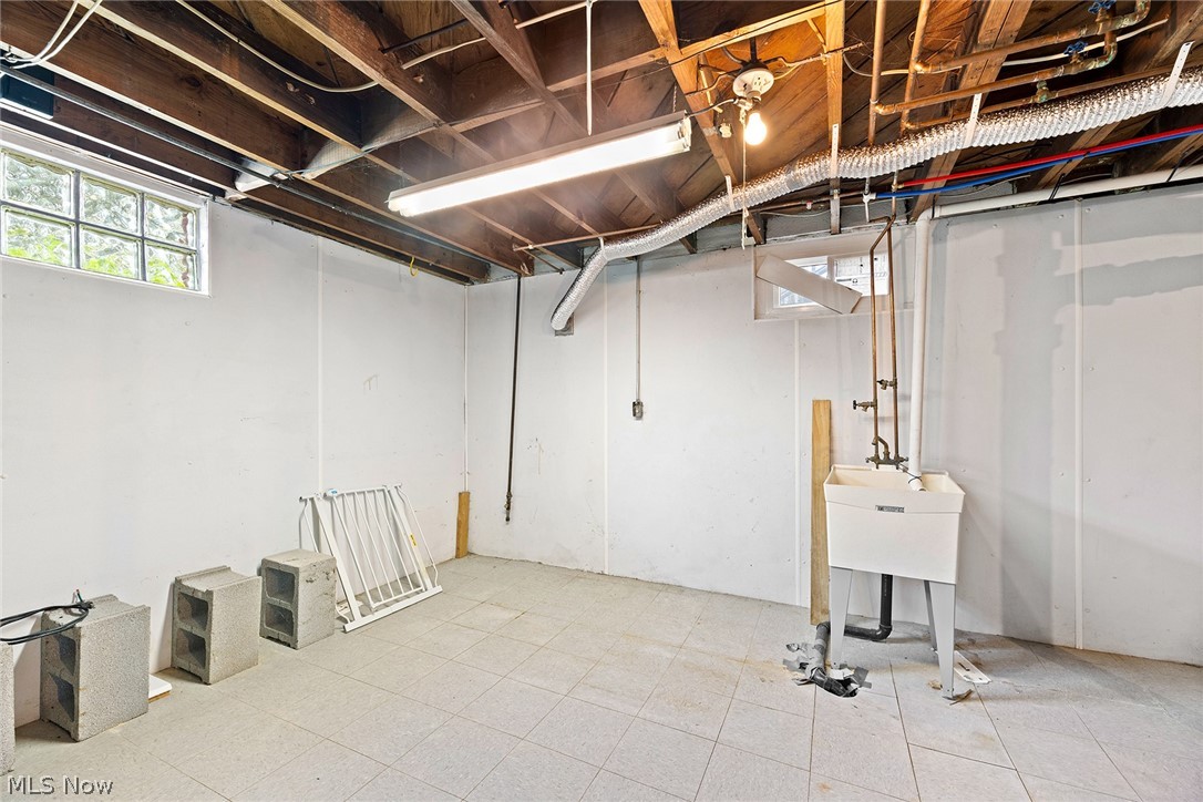 2603 Graham Avenue Property Photo 27